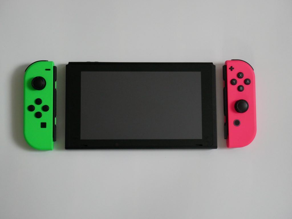 Joy-Conを本体から外したところ