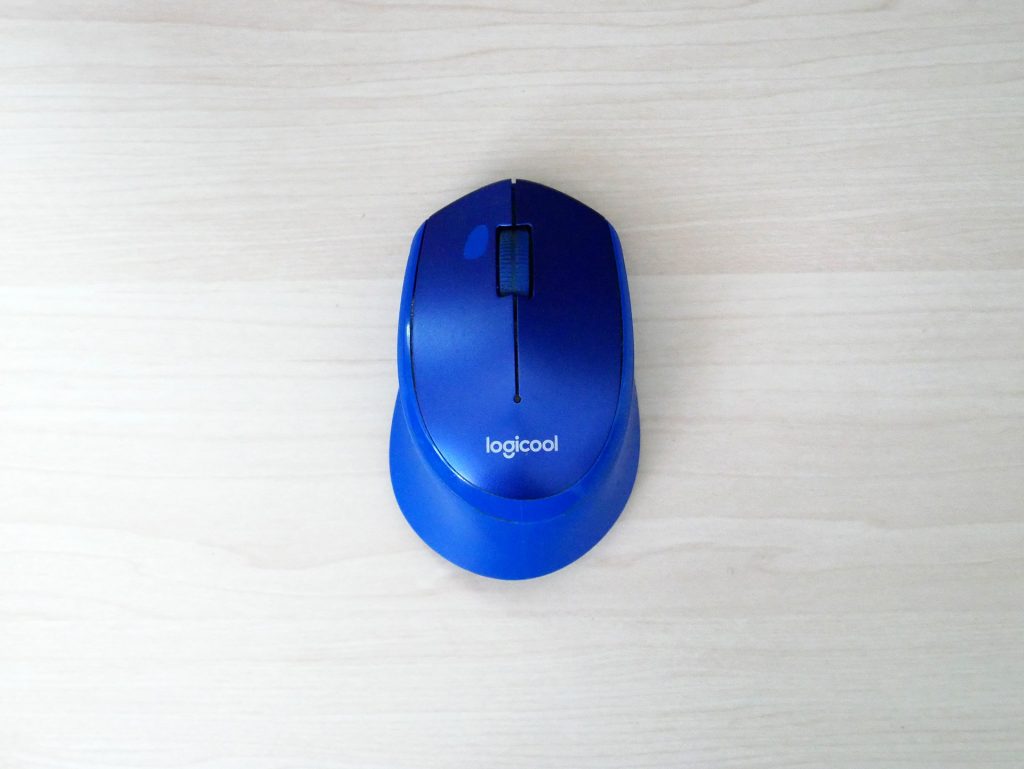 Logicool M330