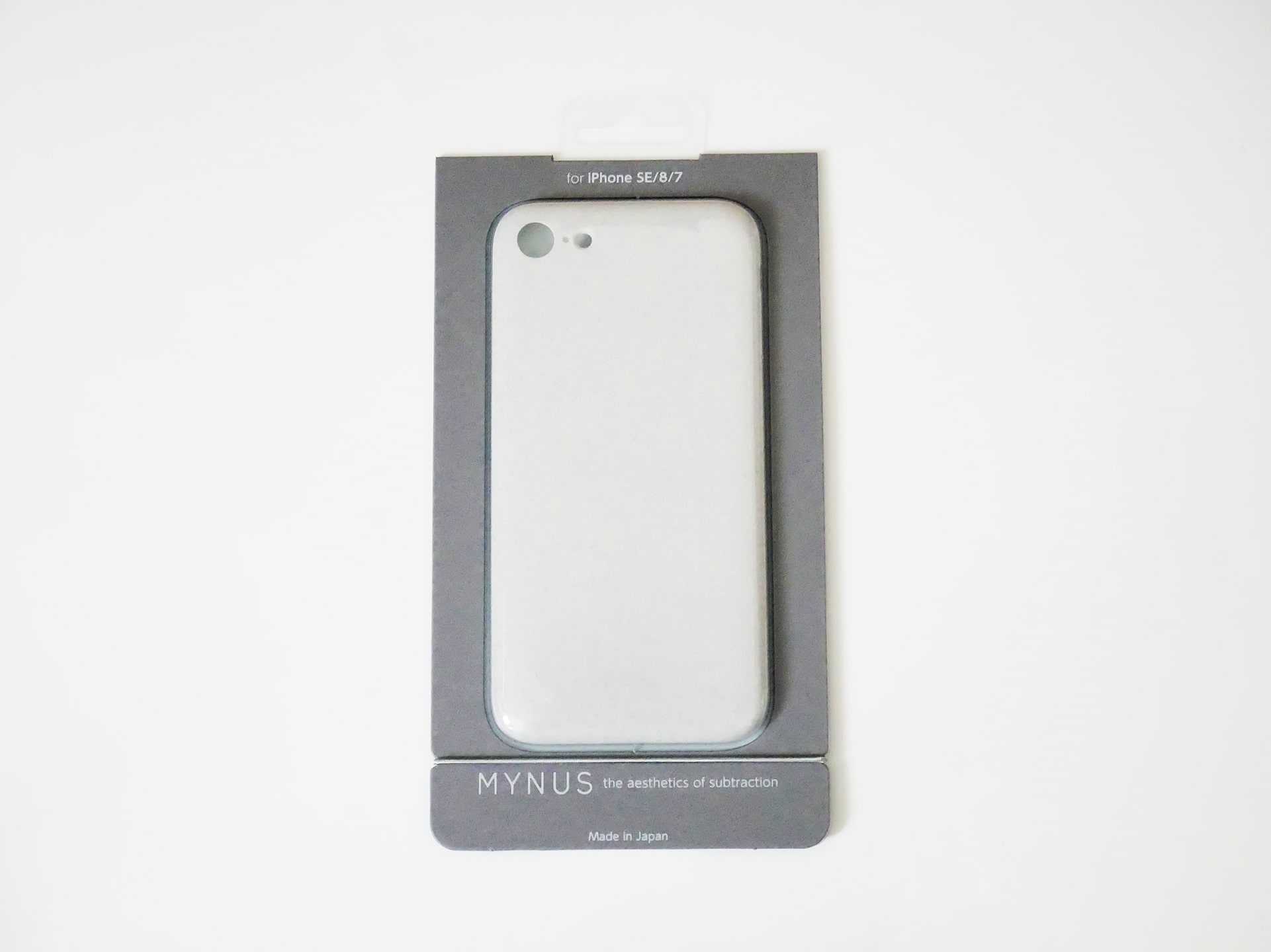 MYNUS iPhone SE CASE サンドグレー パッケージ