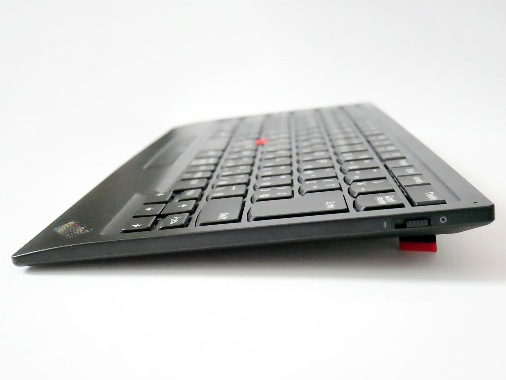 ポジションから手を離さずマウス操作できるキーボード Lenovo ThinkPad 